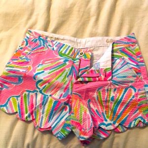 Lilly Pulitzer butter cup shorts
